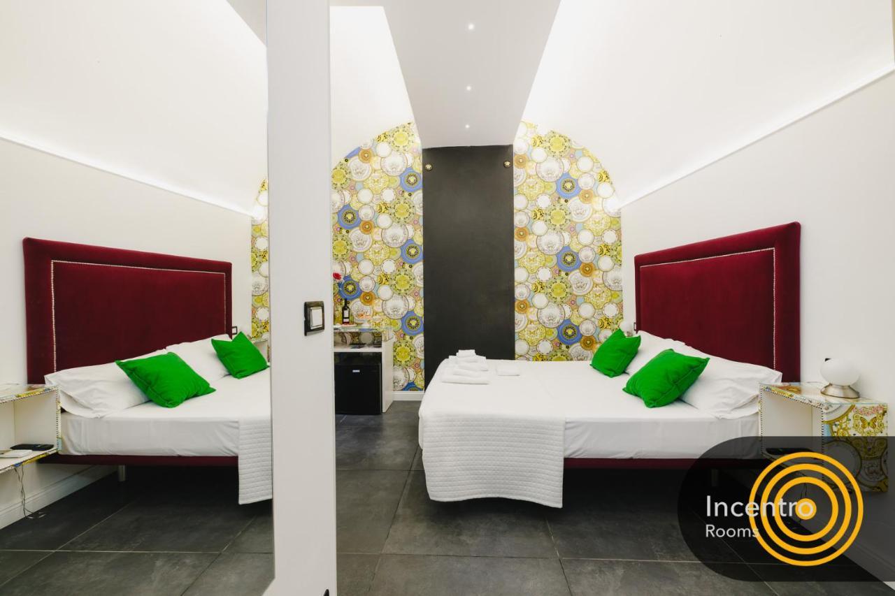 Incentro Rooms โปลีญาโนอามาเร ภายนอก รูปภาพ